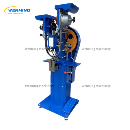 Eyelet Button Hole Machine