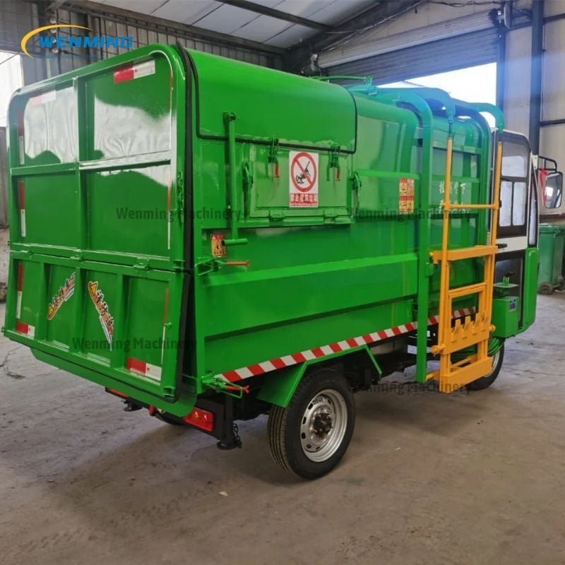 green trash truck