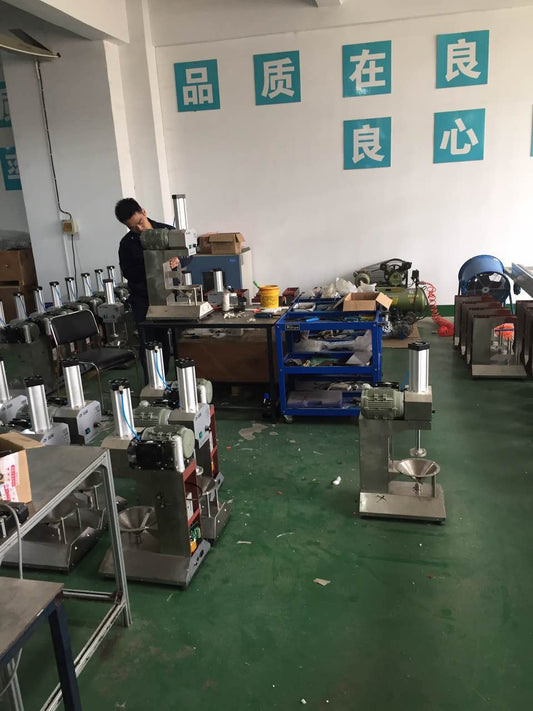 Automatic Young Coconut peelier machine