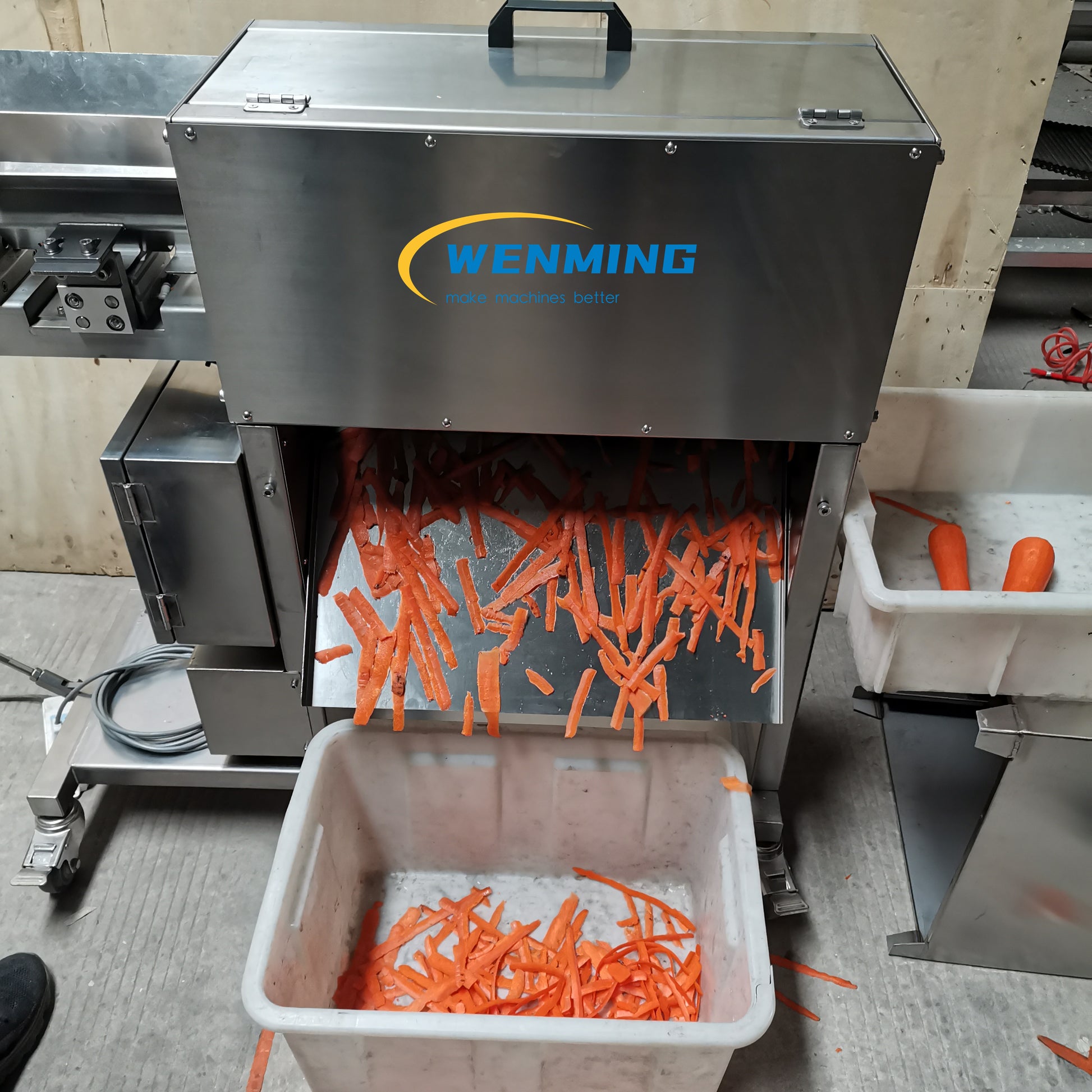 Carrot Peeling Machine