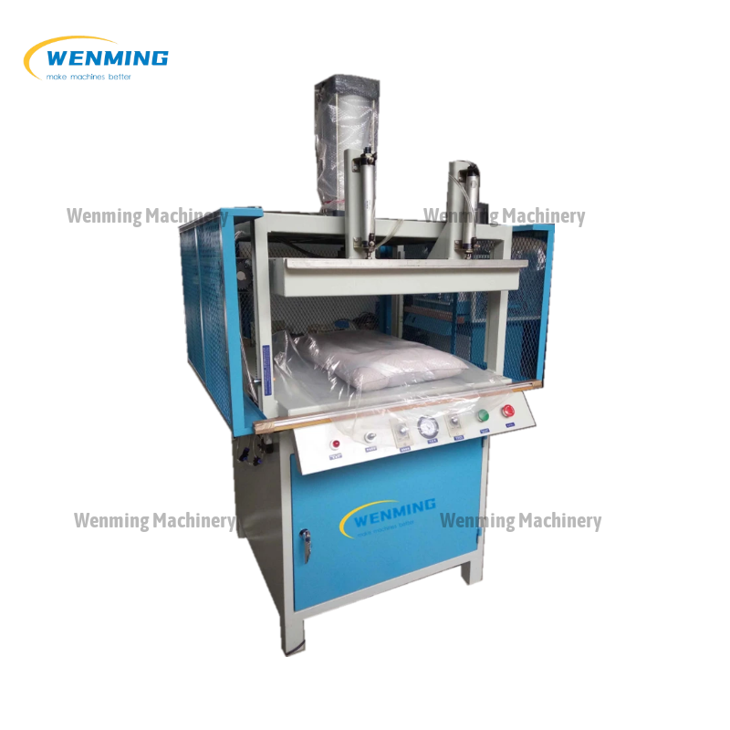  Vacuum Press Pack Pillow Packing Machine