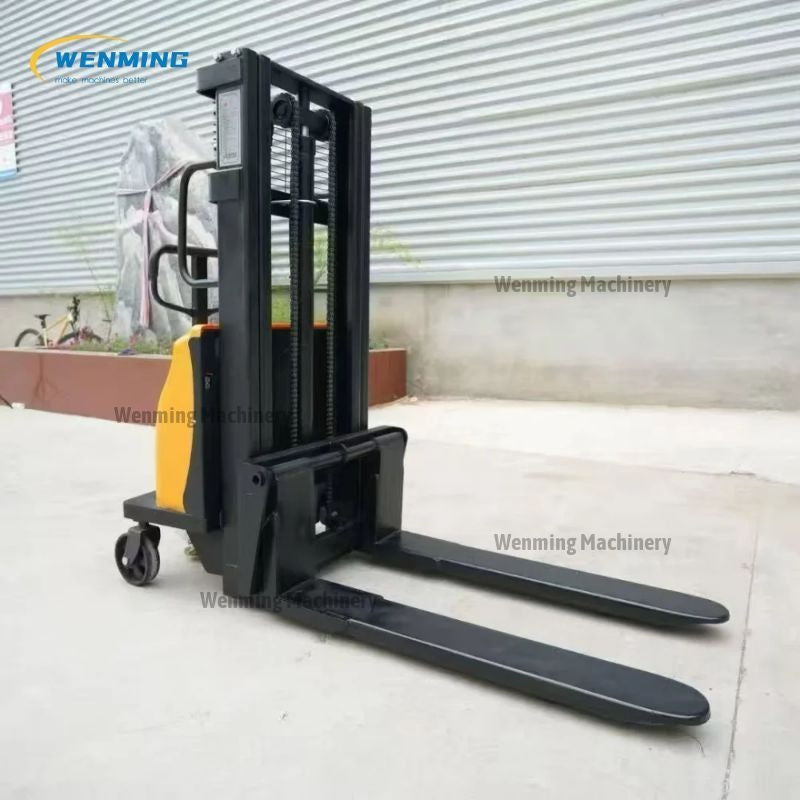 Stacker Truck